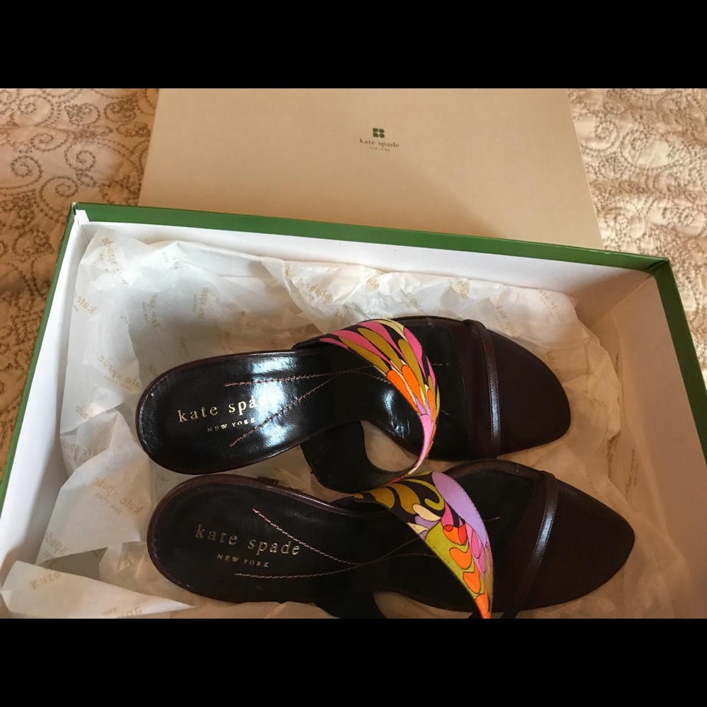 Heels - Picture 6 of 6